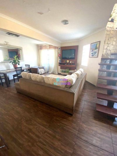 Casa, 3 quartos, 170 m² - Foto 4