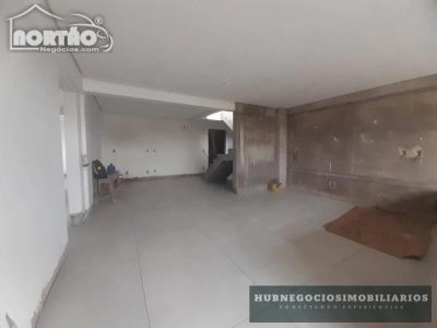 Casa, 4 quartos, 218 m² - Foto 3