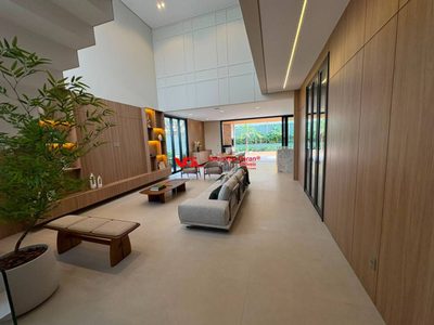 Sobrado, 3 quartos, 357 m² - Foto 5