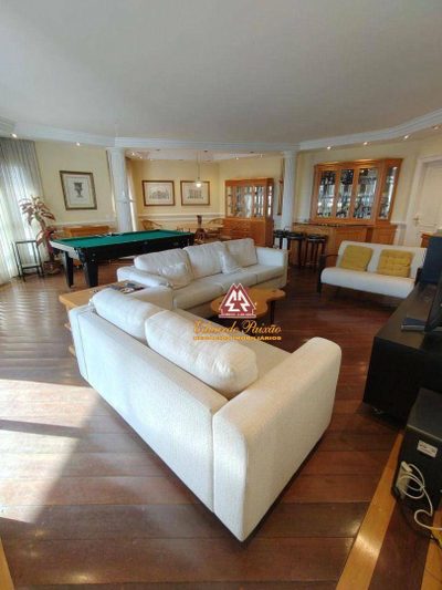 Apartamento, 3 quartos, 245 m² - Foto 2