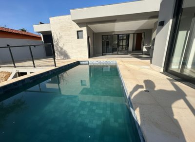 Casa, 3 quartos, 171 m² - Foto 1