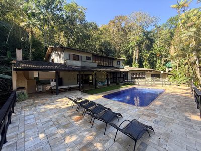 Casa, 6 quartos, 560 m² - Foto 1