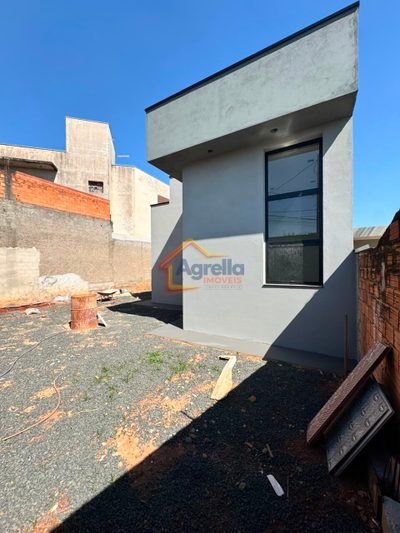 Casa, 2 quartos, 58 m² - Foto 1