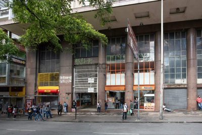 Sala-Conjunto, 350 m² - Foto 1
