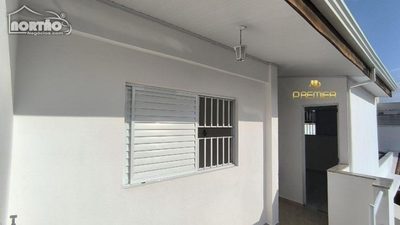 Casa, 4 quartos, 159 m² - Foto 3
