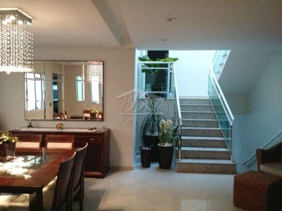 Sobrado, 4 quartos, 450 m² - Foto 2