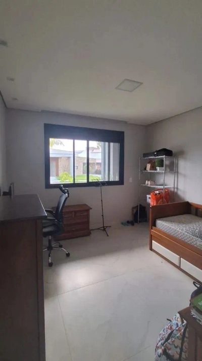 Casa, 3 quartos, 216 m² - Foto 1