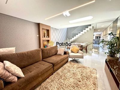 Sobrado, 3 quartos, 231 m² - Foto 1