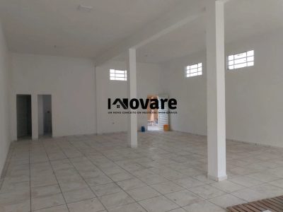 Casa, 2 quartos, 201 m² - Foto 1