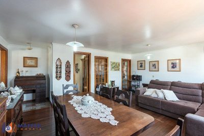 Casa, 5 quartos, 320 m² - Foto 1