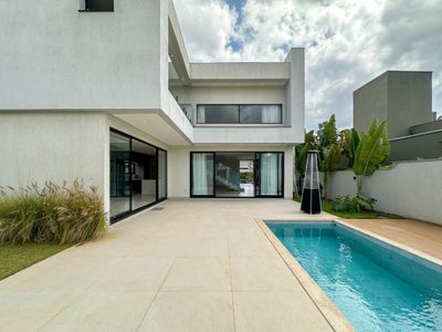 Casa de Condomínio, 4 quartos - Foto 1