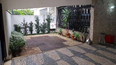 Sobrado, 5 quartos, 369 m² - Foto 1