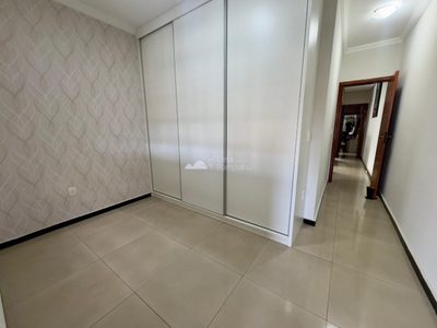Casa, 4 quartos, 240 m² - Foto 5