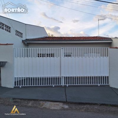 Casa, 3 quartos, 59 m² - Foto 1
