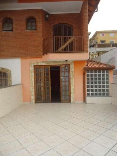Sobrado, 3 quartos, 200 m² - Foto 1