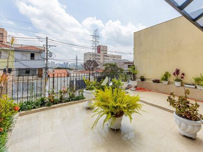 Sobrado, 4 quartos, 203 m² - Foto 1