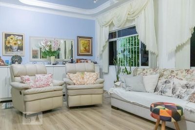 Casa, 4 quartos, 240 m² - Foto 3