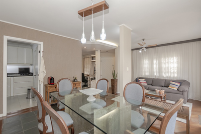 Casa, 3 quartos, 330 m² - Foto 1