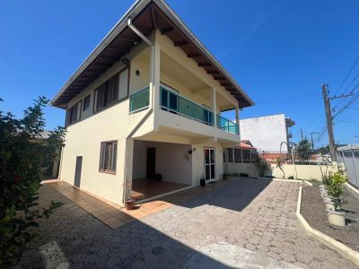 Casa, 5 quartos, 200 m² - Foto 4