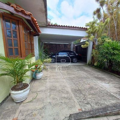 Casa, 3 quartos, 230 m² - Foto 1
