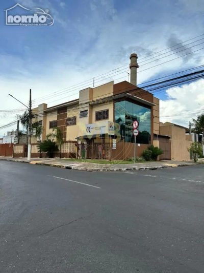 Casa, 450 m² - Foto 1