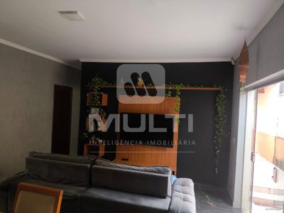 Casa, 3 quartos, 250 m² - Foto 1