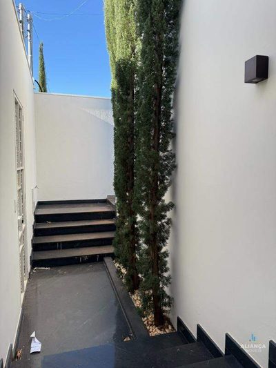 Casa, 3 quartos, 220 m² - Foto 2