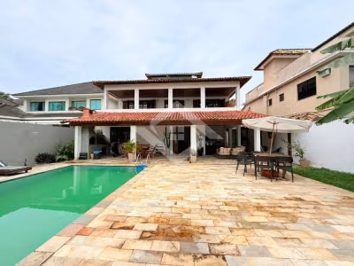 Casa, 5 quartos, 350 m² - Foto 1