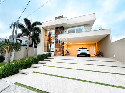 Casa, 4 quartos, 304 m² - Foto 1