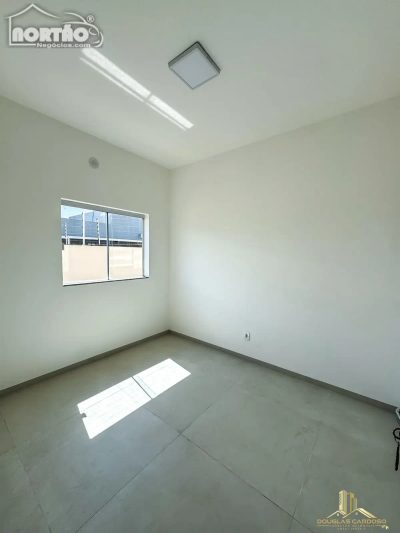 Casa, 3 quartos, 55 m² - Foto 2