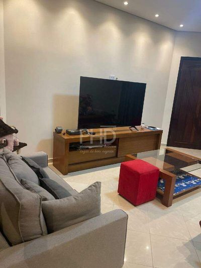 Sobrado, 4 quartos, 192 m² - Foto 2