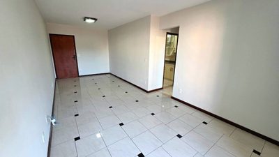 Apartamento, 3 quartos, 93 m² - Foto 2