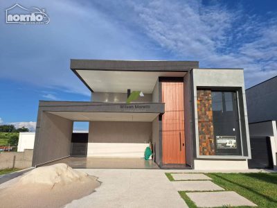 Casa, 5 quartos, 150 m² - Foto 1