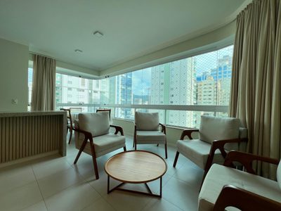 Apartamento, 3 quartos, 140 m² - Foto 2