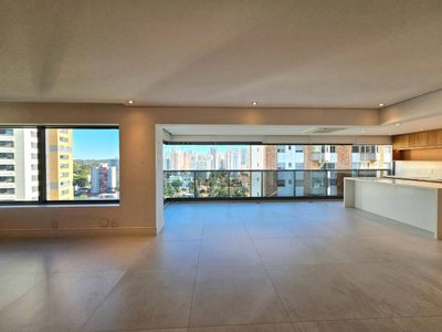Apartamento, 3 quartos, 192 m² - Foto 2