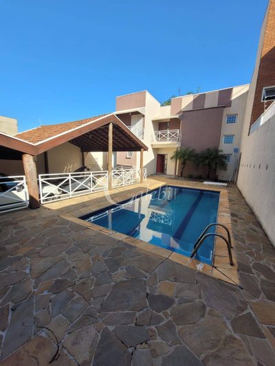 Casa, 4 quartos, 230 m² - Foto 2