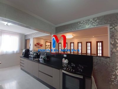 Casa, 3 quartos, 245 m² - Foto 3