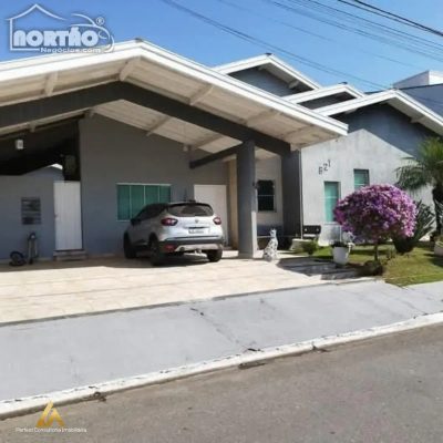 Casa, 4 quartos, 90 m² - Foto 1