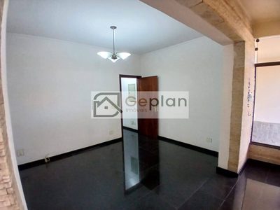Casa, 3 quartos, 250 m² - Foto 1