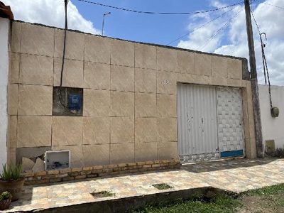 Casa, 2 quartos, 210 m² - Foto 1