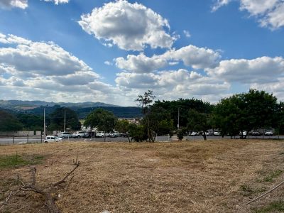 Terreno, 1280 m² - Foto 2