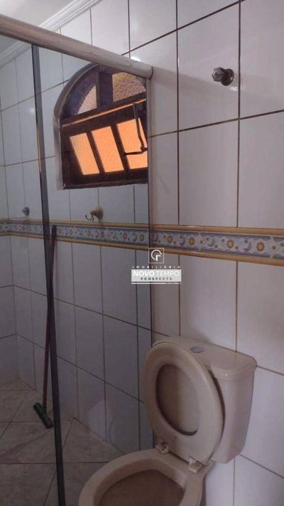 Sobrado, 4 quartos, 202 m² - Foto 1