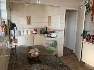 Casa, 3 quartos, 249 m² - Foto 5