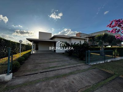 Casa, 3 quartos, 310 m² - Foto 2
