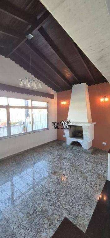 Sobrado, 3 quartos, 250 m² - Foto 1