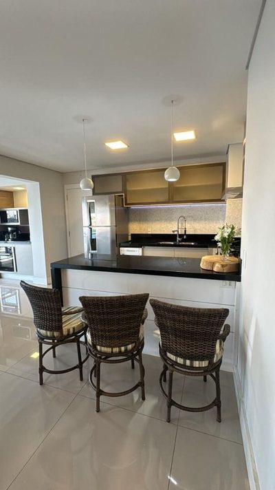 Apartamento, 3 quartos, 121 m² - Foto 2