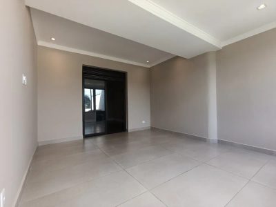 Casa, 4 quartos, 156 m² - Foto 2