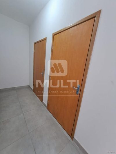 Casa, 1 quarto, 236 m² - Foto 3
