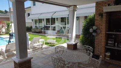 Casa, 4 quartos, 560 m² - Foto 1
