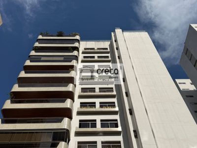 Apartamento, 3 quartos, 676 m² - Foto 1